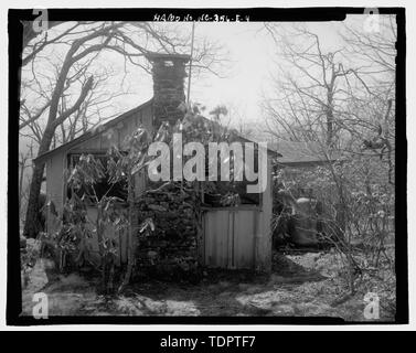 - Pisgah National Forest Inn, Chinquapin cabina, Blue Ridge Parkway Milepost 408.6, Asheville, Buncombe County, NC Foto Stock