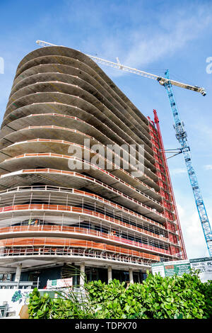 Miami Florida, Surfside, in cantiere nuovo, Ottanta Seven Park, alto, condominio residenziale appartamenti edificio edifici alloggio Foto Stock