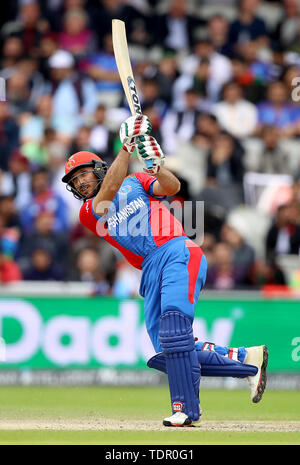 In Afghanistan del Rahmat Shah di ovatta in azione durante la ICC Cricket World Cup group stage corrispondono a Old Trafford, Manchester. Foto Stock