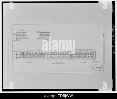 Copia fotografica del disegno architettonico n. 4071-8 datata 1916 su file in Progettazione e pianificazione di Office, Panama Canal Commissione, Balboa, Repubblica di Panama. Gruppo n. 5, sezioni longitudinali e le elevazioni di estremità. - Gorgas Hospital, sezioni A e B, Culebra Road, Balboa altezze, ex Zona del Canale di Panama, CZ Foto Stock