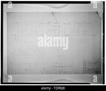 Copia fotografica del disegno di costruzione datata 6 ottobre 1944, Ufficio del Post ingegnere, Selfridge campo, in possesso di base Selfridge Museum, Mt. Clemens, Michigan. Piano e le elevazioni - Selfridge Field, l'Edificio n. 827, dal lato est di binari della ferrovia ad ovest di Mulberry Street, Mount Clemens di Macomb County, MI Foto Stock