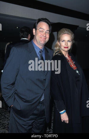 Apr 29, 2000; Los Angeles, CA, Stati Uniti d'America; attore DAN AKROYD con moglie/attore DONNA DIXON @ la settima gara annuale per cancellare MS. (Credito Immagine: Â© Chris Delmas/ZUMA filo) Foto Stock