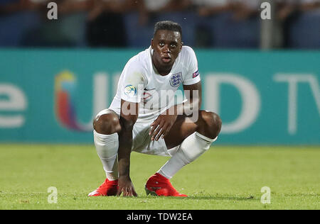 Inghilterra U21's Aaron Wan viene visualizzato Bissaka sconsolato durante UEFA Europei Under-21 campionato, gruppo C corrispondono a Dino Manuzzi di Cesena. Foto Stock