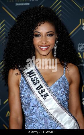 Miss USA Cheslie Kryst presso gli arrivi per 2019 National Hockey League NHL Awards presentato da Bridgestone, Mandalay Bay Events Centre di Las Vegas NV, Giugno 19, 2019. Foto di: MORA/Everett Collection Foto Stock