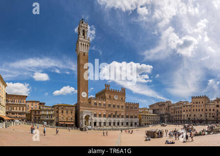 Piazza del Campo, Palazzo Pubblico, Italia, Toscana, Siena Foto Stock