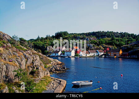 Norfjorden nella Norvegia meridionale vicino a Mandal nel mese di agosto, Norvegia, Nordfjorden, Rossnes Foto Stock