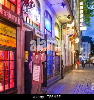 Papa JoeAEs Jazz Venue, Buttermarkt mercato e Biermuseum nella città vecchia, in Germania, in Renania settentrionale-Vestfalia, Colonia Foto Stock