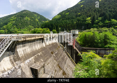 Paesaggio di Yahagi seconda diga di Aichi in Giappone. Foto Stock