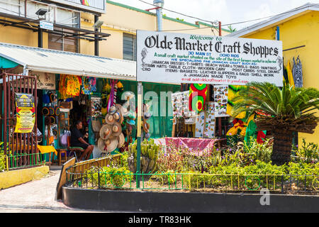 Artigianato tradizionale mercato di Ocho Rios, Giamaica Foto Stock