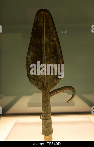 Lancia di bronzo. ca.1000 BC. Turbino la cultura. Museo nazionale della Cina. Foto Stock