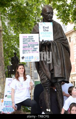 Inviare rally di crisi in piazza del Parlamento giovedì 30 maggio 2019. Foto Stock