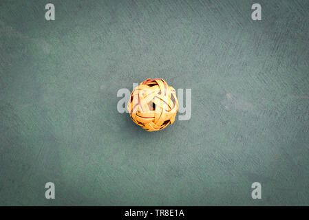 Sepak Takraw sfera o sfera di rattan sul campo del sepak takraw corte sullo sport all aperto Foto Stock