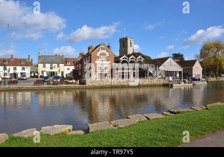 Wareham Quay e il fiume Frome Foto Stock