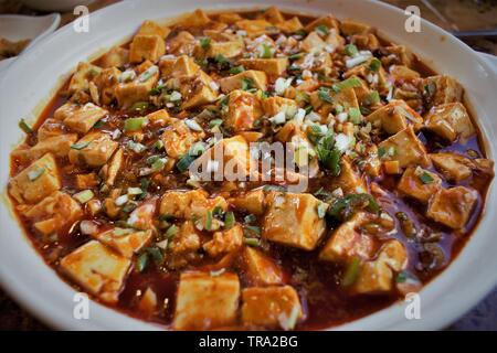 Piatto cinese di tofu Mapo Doufu, Mapo-tofu Foto Stock