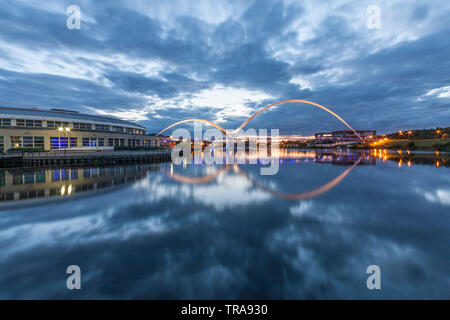 Ponte Infinity,Stockton-on-Tees,l'Inghilterra,UK Foto Stock