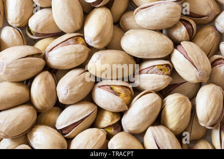 Mazzetto di pistacchi. Immagine ravvicinata di macro. Foto Stock