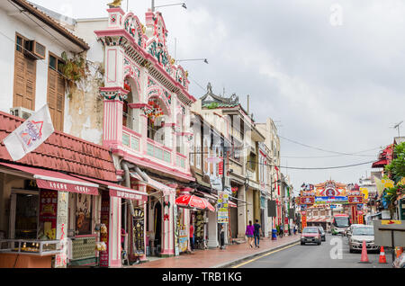 Malacca,Malesia - Aprile 22,2019 : Jonker Street è il centro della strada di Chinatown in Malacca. Si è elencato come un patrimonio mondiale dell UNESCO. Foto Stock