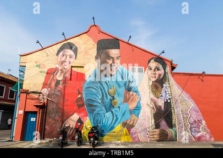 Malacca, Malesia - 21 Aprile 2019: Arte di strada sulla costruzione lungo la Malesia Malacca River, è stato elencato come patrimonio mondiale dell'UNESCO. Foto Stock