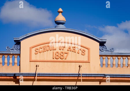 Facciate sulla storica di edifici commerciali, Glen Innes, Nuovo Galles del Sud, Australia Foto Stock