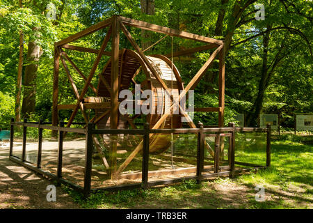 Repliche di alcune delle invenzioni di Leonardo da Vinci,, Clos Luce, Amboise, Indre-et-Loire Departement, Center-Val de Loire, Francia Foto Stock