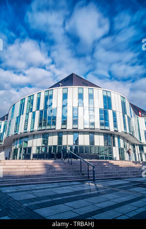HELSINGBORG, Svezia - 28 Maggio 2019: Il Helsingborg arena è uno dei più nuovi moderni edifici di architettura trovati in Svezia. Foto Stock