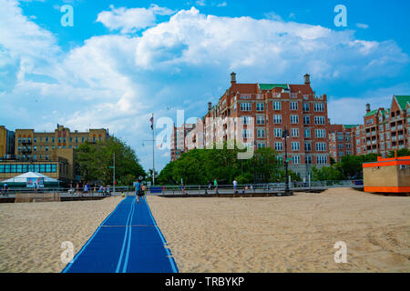 Appartamento di lusso complesso edilizio Oceana presso la spiaggia di Brighton, Brooklyn, New York Foto Stock