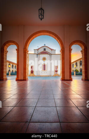 Il Monastero Kykkos dipendenza (Metochi Monis Kykkou) - Monastero e giardini in Nicosia, Cipro Foto Stock