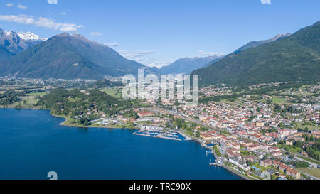 Vista panoramica di Colico, lago di Como Foto Stock