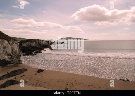 Vista da Sherkin Island a Clare Island.Entrambe le isole sono situate sul Roaring Water Bay in West Cork, Irlanda. Foto Stock
