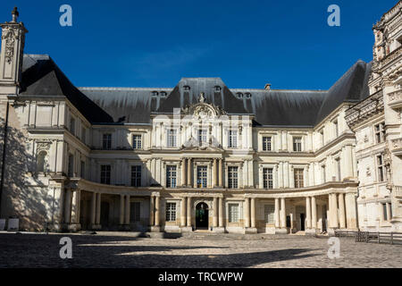 Il Gaston d'Orleans ala e scala a spirale del castello di Blois, Blois, Loir-et-Cher reparto, Center-Val de la Loire, in Francia, in Europa Foto Stock