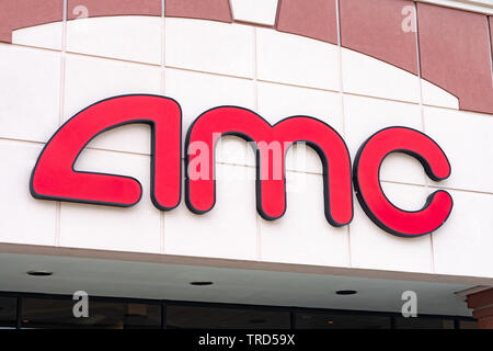 Questo è il logo per teatri AMC che è una catena americana di Motion Picture cinema. Foto Stock