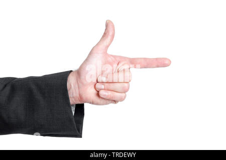 Vista ravvicinata di una mano in un abito nero con un dito di una mano rivolto verso destra contro uno sfondo bianco Foto Stock