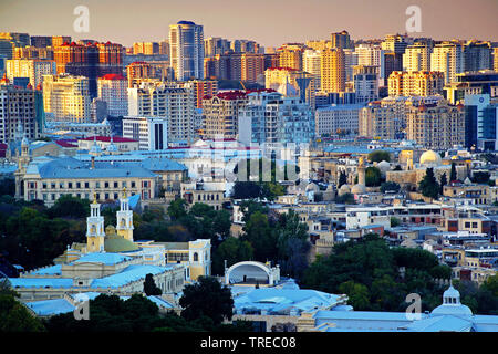 Sunset over Baku in Azerbaijan, Baku Foto Stock