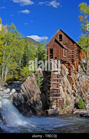 Crystall Mulino Vecchio Mulino in Crystal River in autunno, STATI UNITI D'AMERICA, Colorado, Crystal River Foto Stock