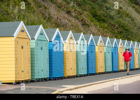 Pittoresca spiaggia di capanna a Bournmouth beach in Dorset, Inghilterra, Regno Unito. Foto Stock