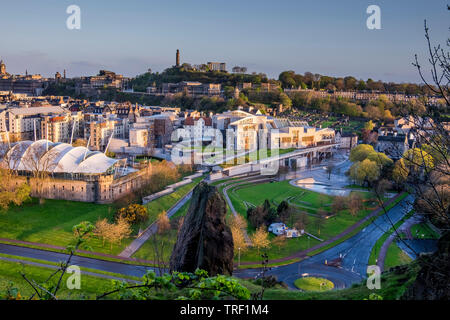 Scottish Parialment edificio da Holyrood Park Foto Stock