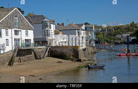 Fowey, Cornwall, visto dalla zona del porto. Foto Stock