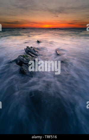 Tramonto a Bidart's beach accanto a Biarritz, Paese Basco. Foto Stock