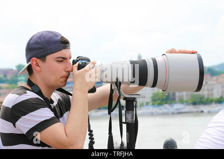 Una nuova foto di mercoledì (29 maggio 2019) tragico incidente in barca. Budapest, Hungary-June 04, 2019 p.m.13 - panorama sul Danubio - Foto Stock