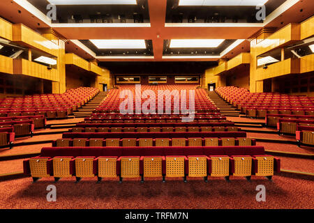 Istanbul, Turchia - Marzo 12, 2019; CRR Concert Hall (Cemal Resit Rey Concert Hall) Istanbul, Turchia. Foto Stock