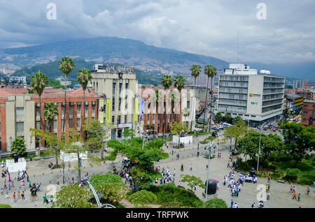 Vista di Plaza Botero a Medellin, un'attrazione da visitare a Medellin Foto Stock