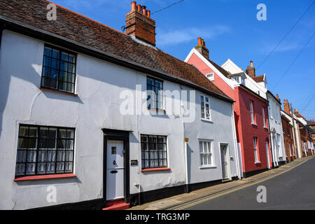 Città residenziale case, Cumberland Street, Woodbridge, Suffolk, Regno Unito. Foto Stock