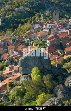 Monsanto, Beira Baixa, il Castelo Branco, in Portogallo Foto Stock