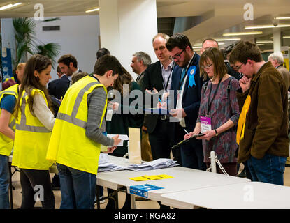 Dan McCroskie, Partito conservatore scozzese candidato a Leith Walk per elezione conteggio a Edinburgh City Council, Edimburgo, Scozia, Regno Unito Foto Stock