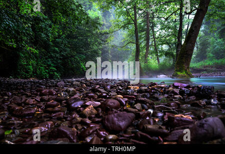 Il mio Creek e cascata Kocaali Sakarya in Turchia Foto Stock