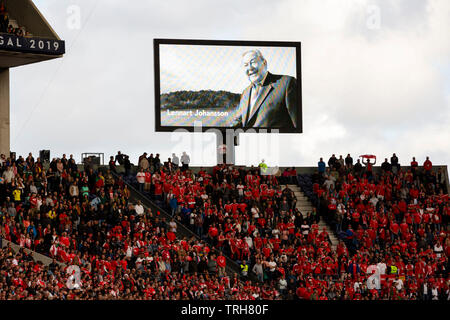 Per onorario presidente Lennart Johansson con un minuto di silece all'inizio della partita per la UEFA Nazioni League finali al Dragon Stadium il 5 giugno, 2019 a Porto, Portogallo. ( Il punteggio finale; Portogallo 3:1 Svizzera ) Foto Stock