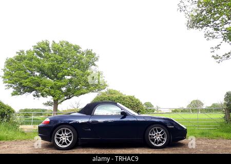 Porsche Boxster 986.2 2.7 foto da Antony Thompson - Mille parola Supporti, nessun vendite, nessun syndication. Per ulteriori informazioni contattare mob: 07775556610 w Foto Stock