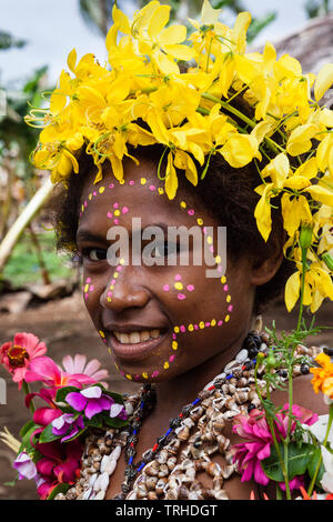 Ragazza di Kofure, tufi, Oro, provincia di Papua Nuova Guinea Foto Stock