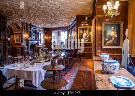 Interno, Powis Castle, Galles Foto Stock