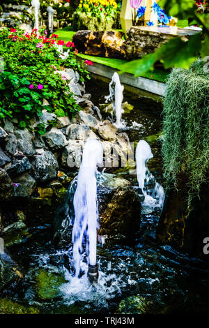 Singapore - 30 Aprile, 2019 : ingresso della nuova attrazione di giardini dalla baia, fantasia floreale. Fantasia floreale è la più recente attrazione tematico presso la GA Foto Stock